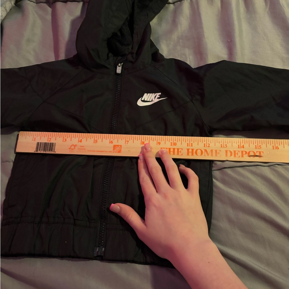 Kids Black Nike Jacket in size 2T - Picture 4 of 7